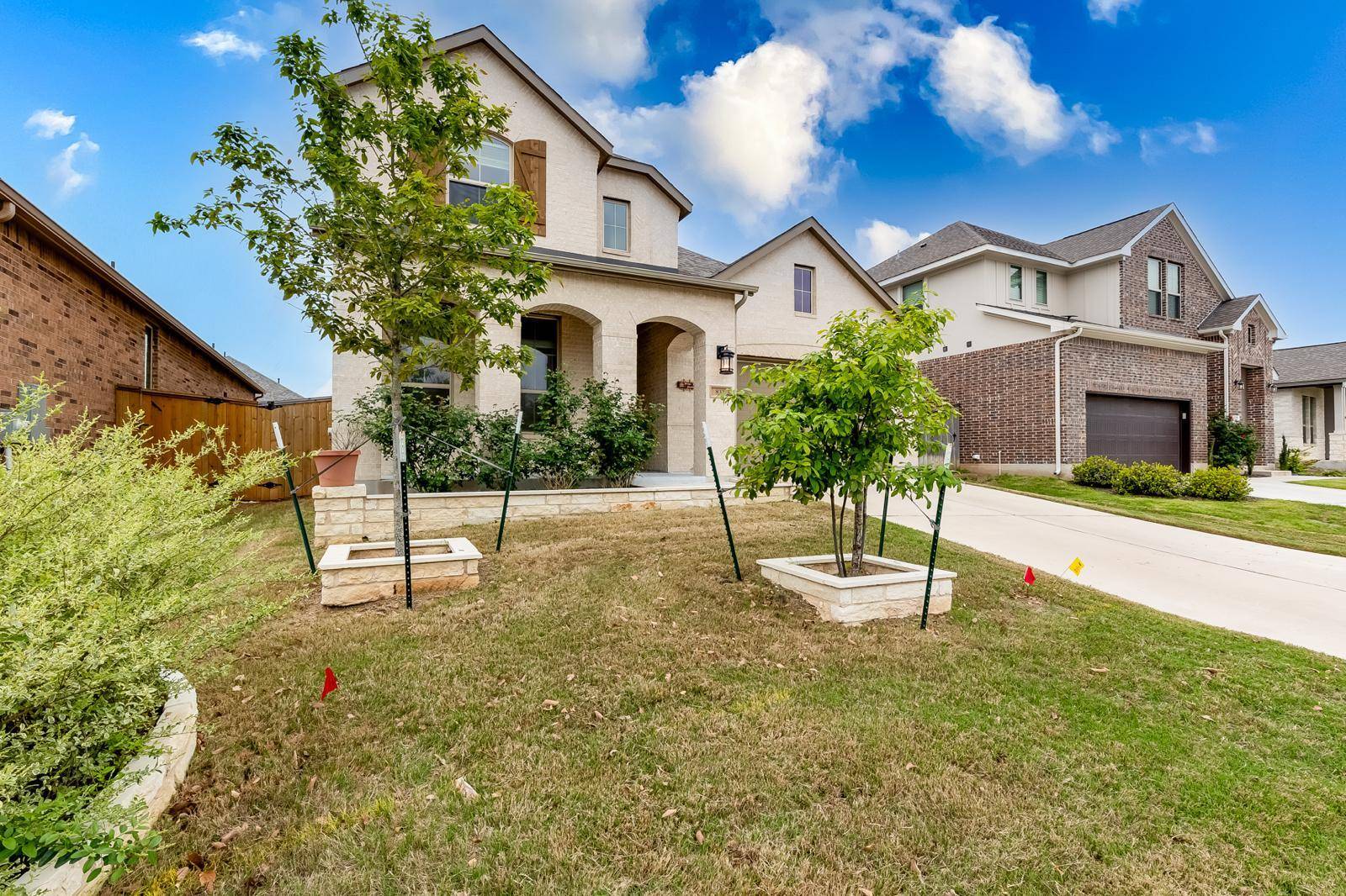 833 Whitetail DR, Round Rock, TX 78681