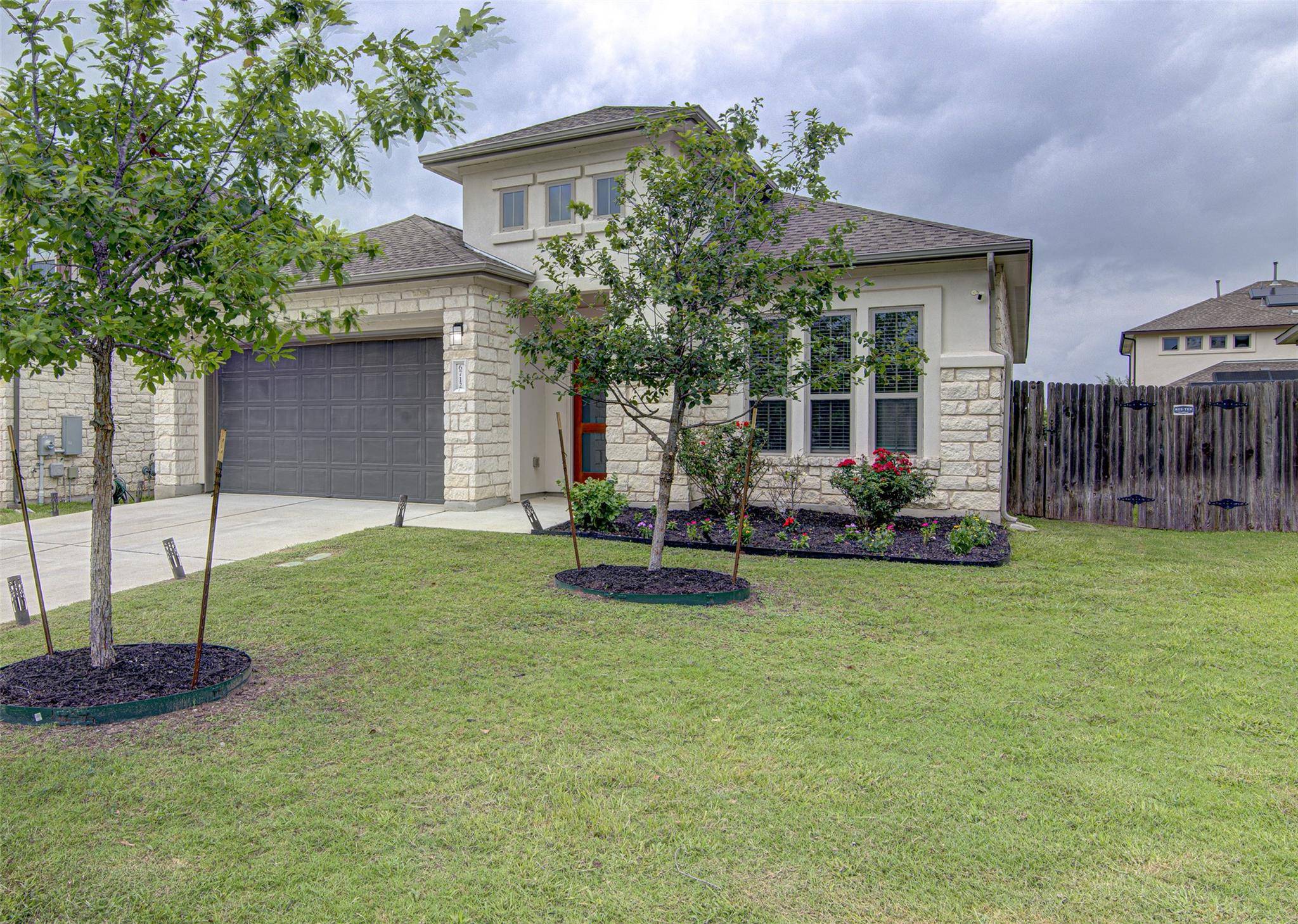 6712 Kalahari DR, Austin, TX 78739