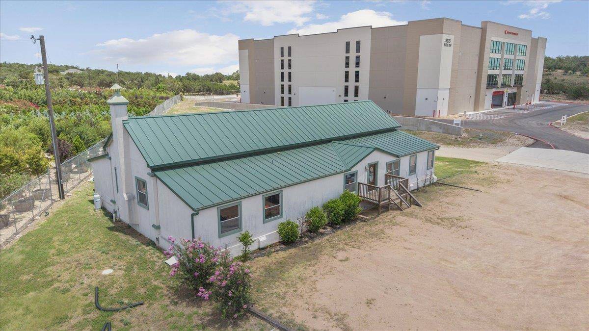 3975 E Us-290 #A, Dripping Springs, TX 78620