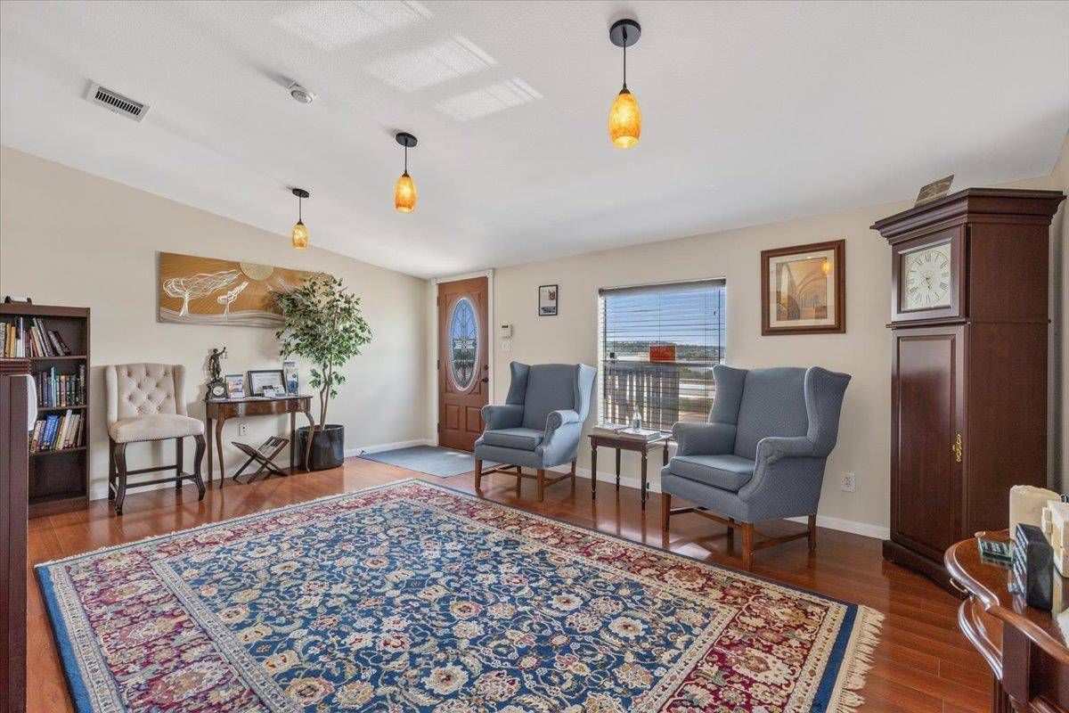 3975 E Us-290 #A, Dripping Springs, TX 78620