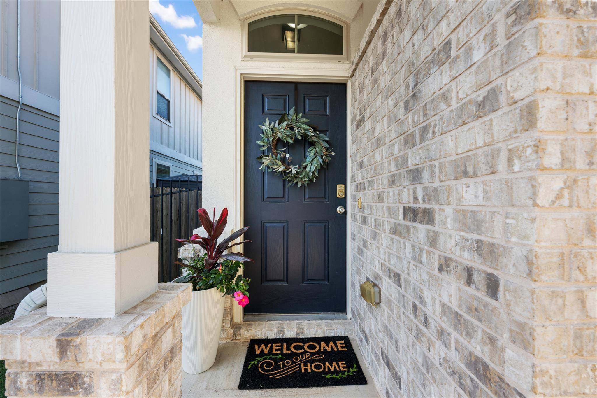 1404 Jenkins BND #11, Austin, TX 78748