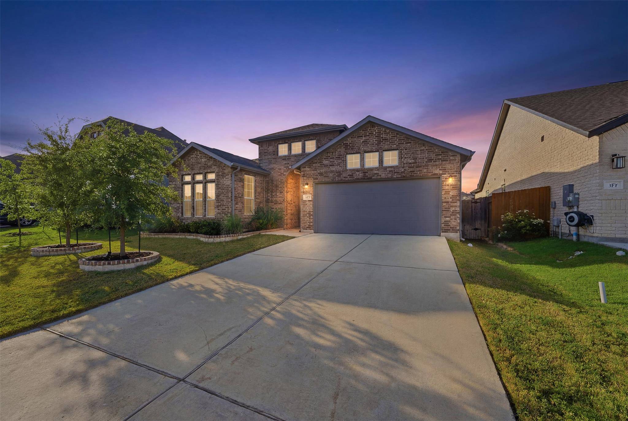 369 Durian LOOP, Buda, TX 78610