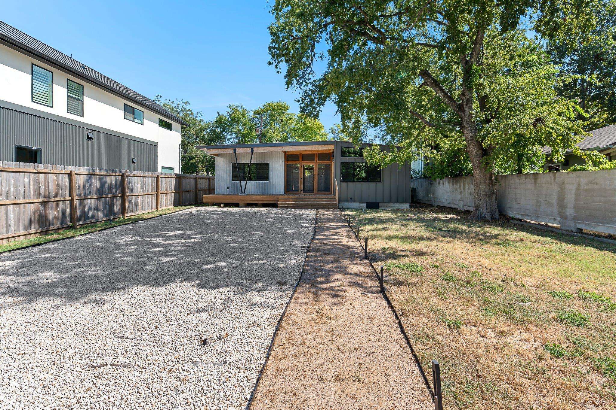 1908 Richcreek RD, Austin, TX 78757