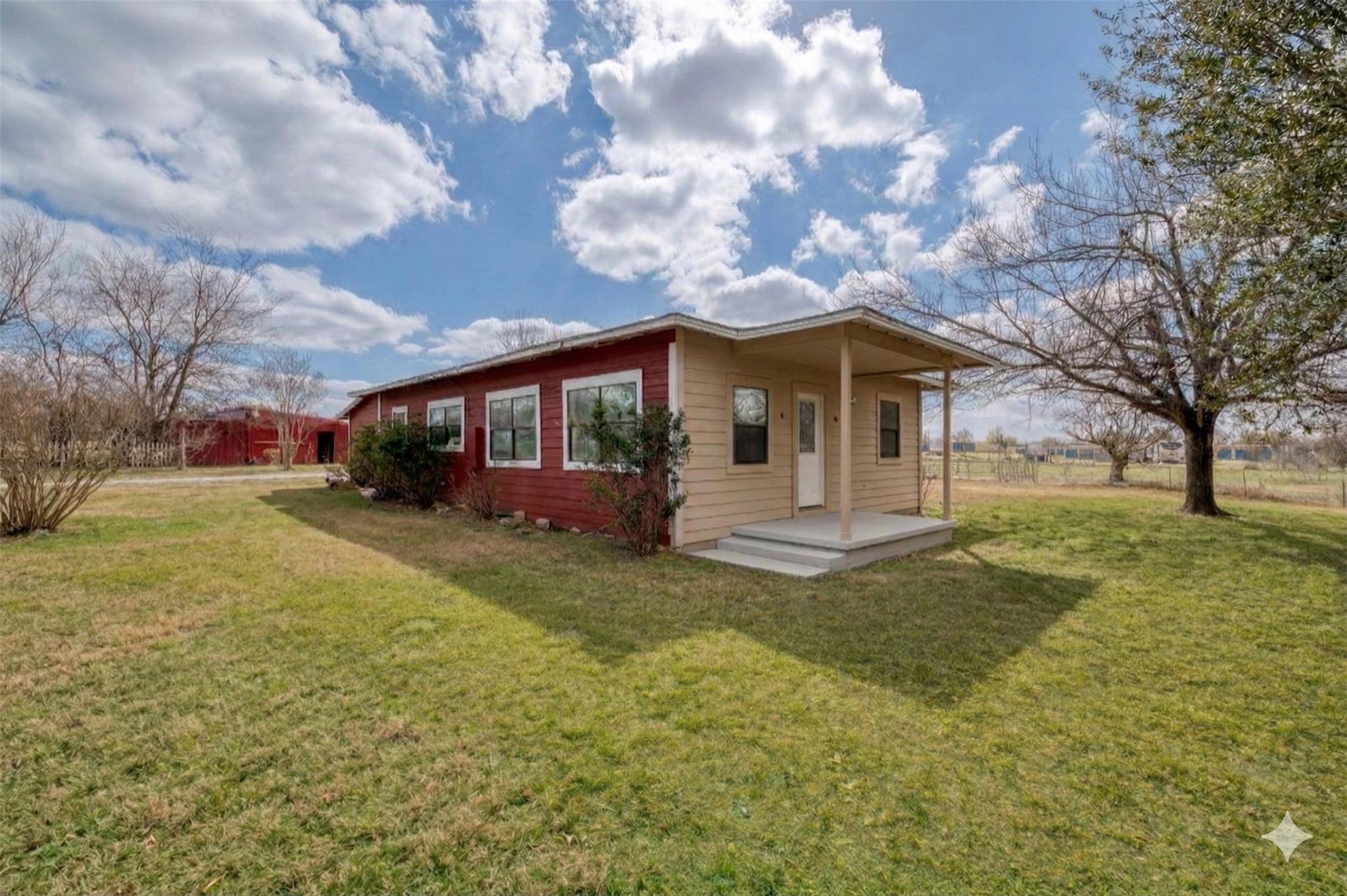 430 N FM 487, Rockdale, TX 76567