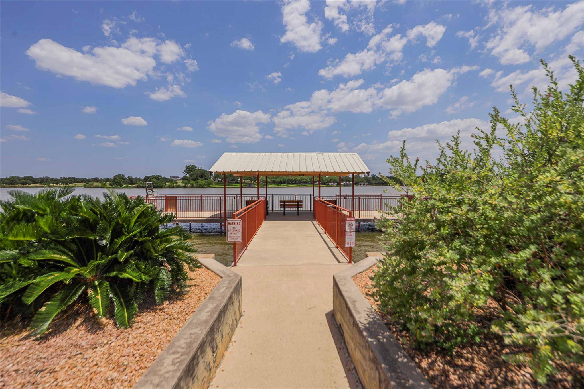 114 Wren ST, Highland Haven, TX 78654