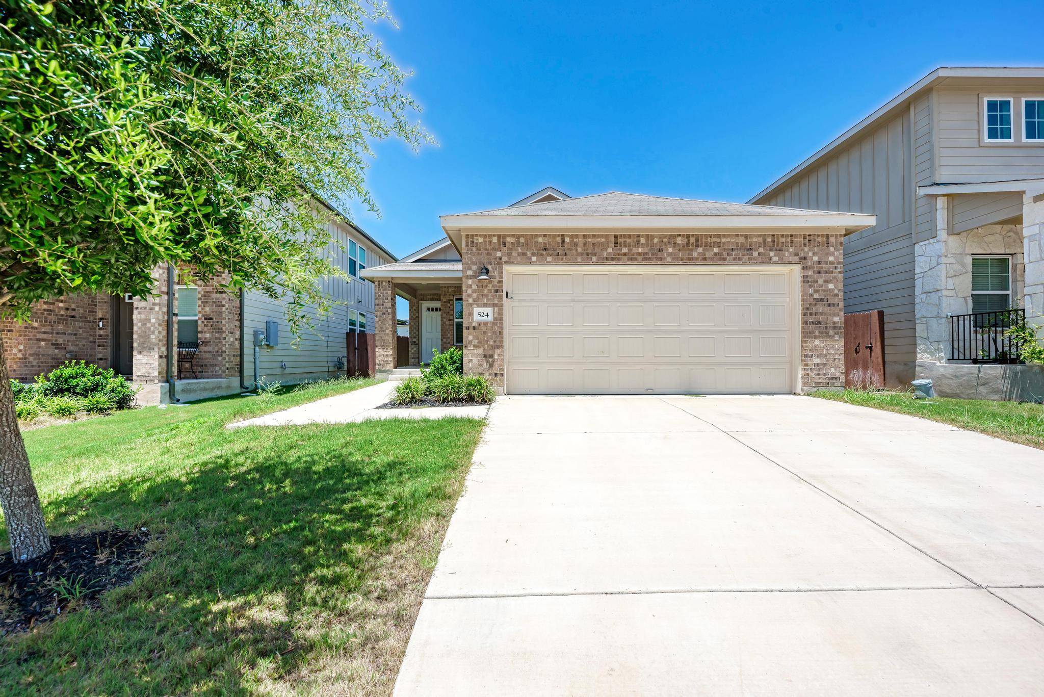 524 Longmount CV, Liberty Hill, TX 78642