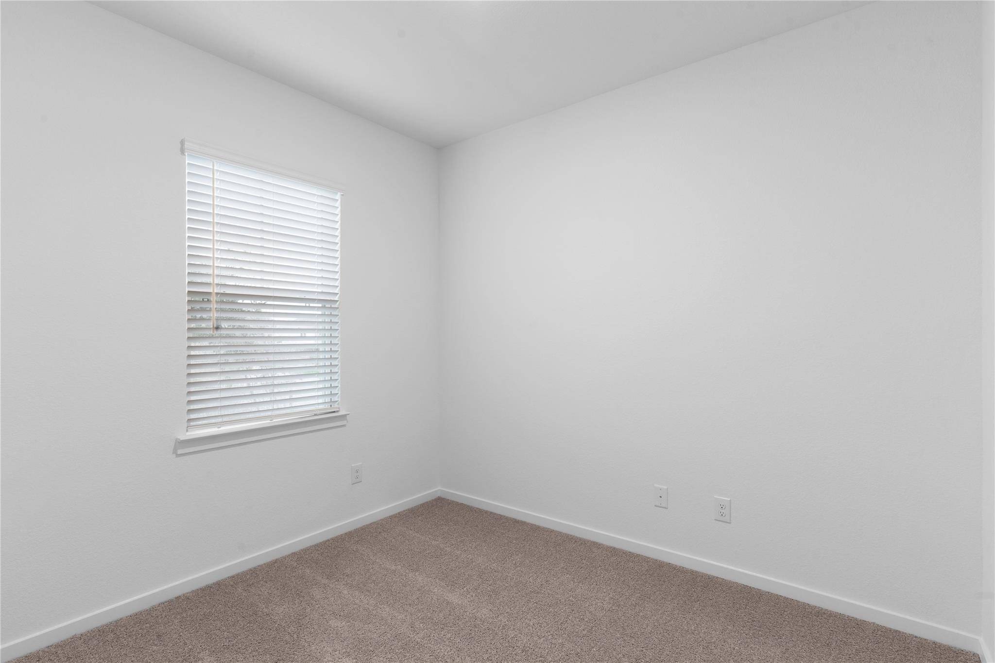 25521 Flora Bella LN, Elgin, TX 78621