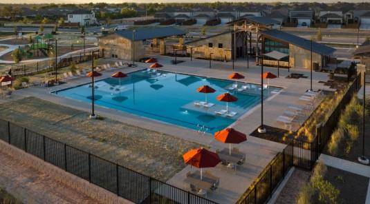 124 Christy ST, Hutto, TX 78634