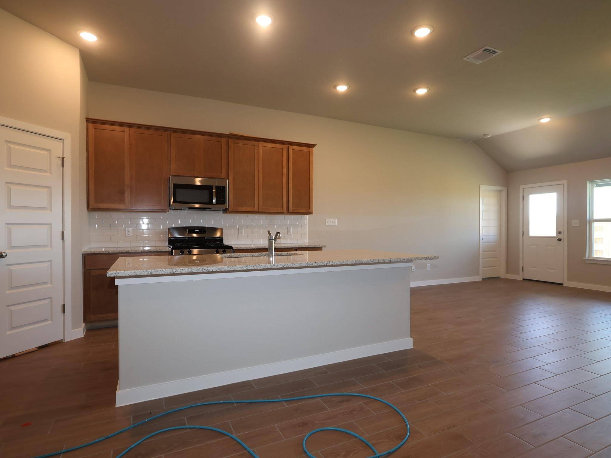10205 Majestic Hawk WAY, Buda, TX 78610