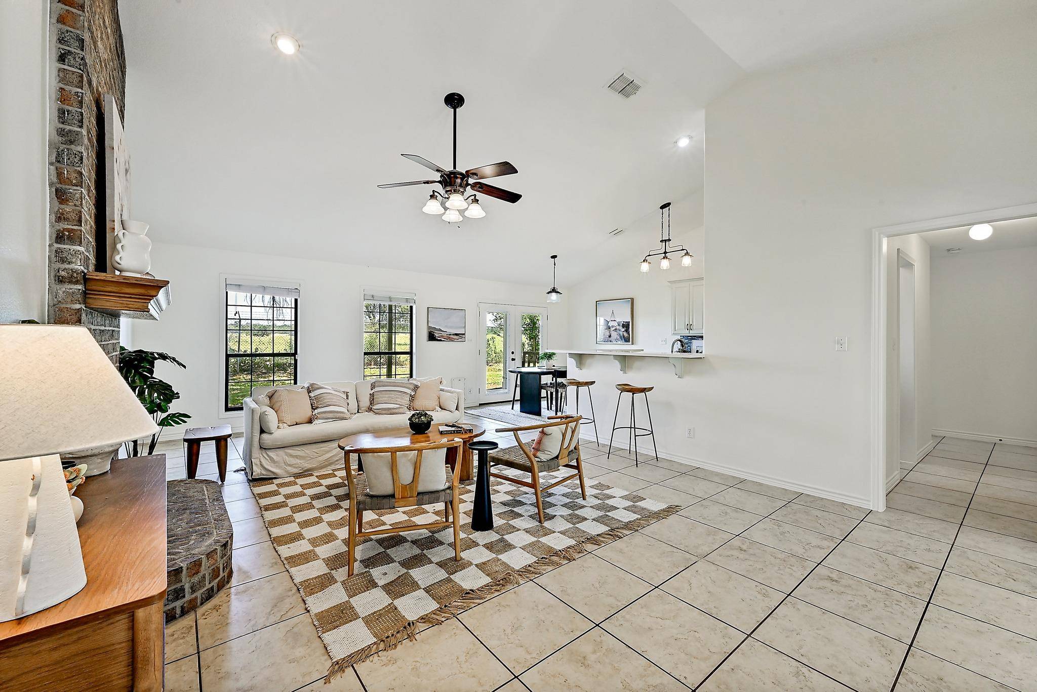 188 Turkey RUN, Marble Falls, TX 78654