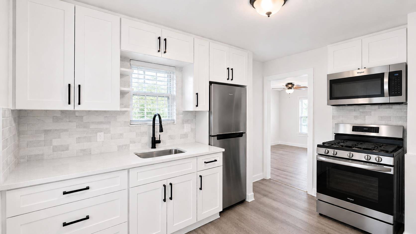3211 Tom Green ST, Austin, TX 78705
