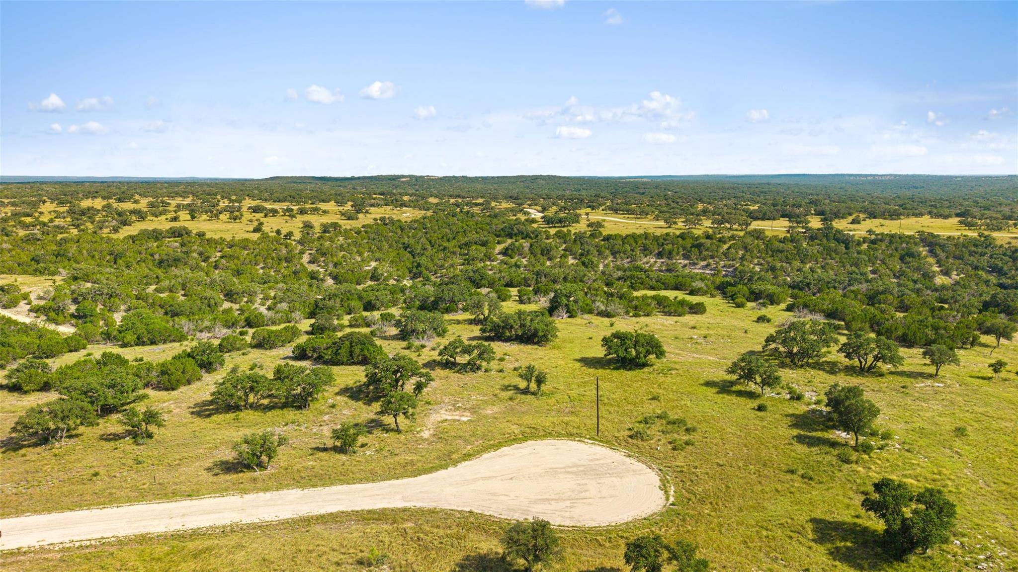 2915 Spring Crossing, Junction, TX 76849