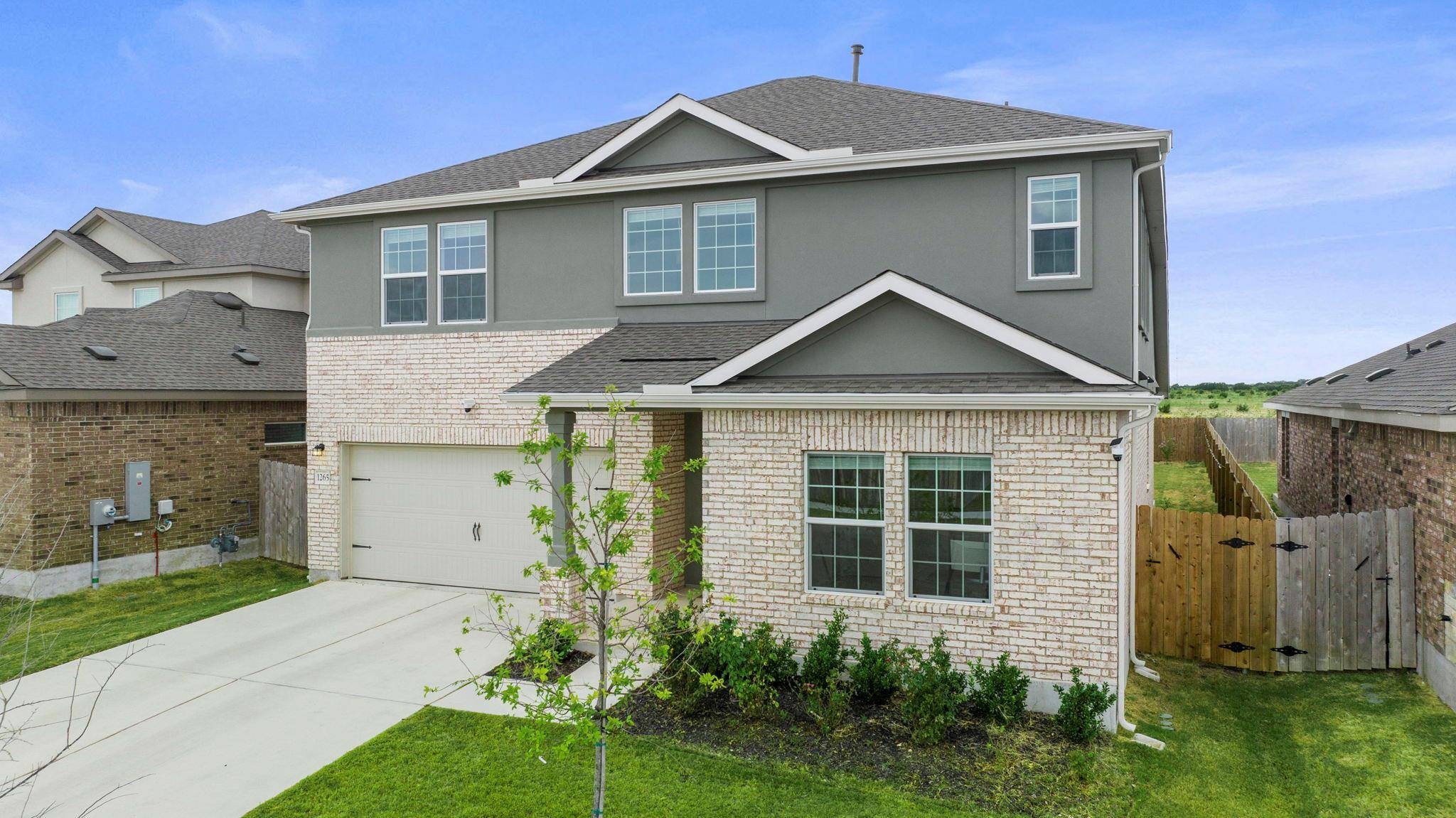 1265 Aquilla DR, Leander, TX 78641