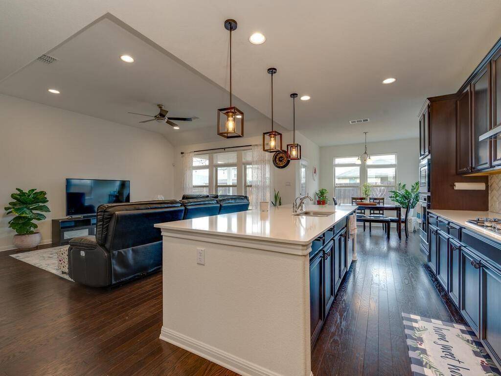 17312 Antioch Ave, Pflugerville, TX 78660