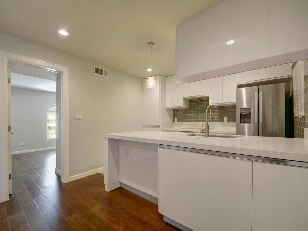 3110 Red River ST #C-402, Austin, TX 78705