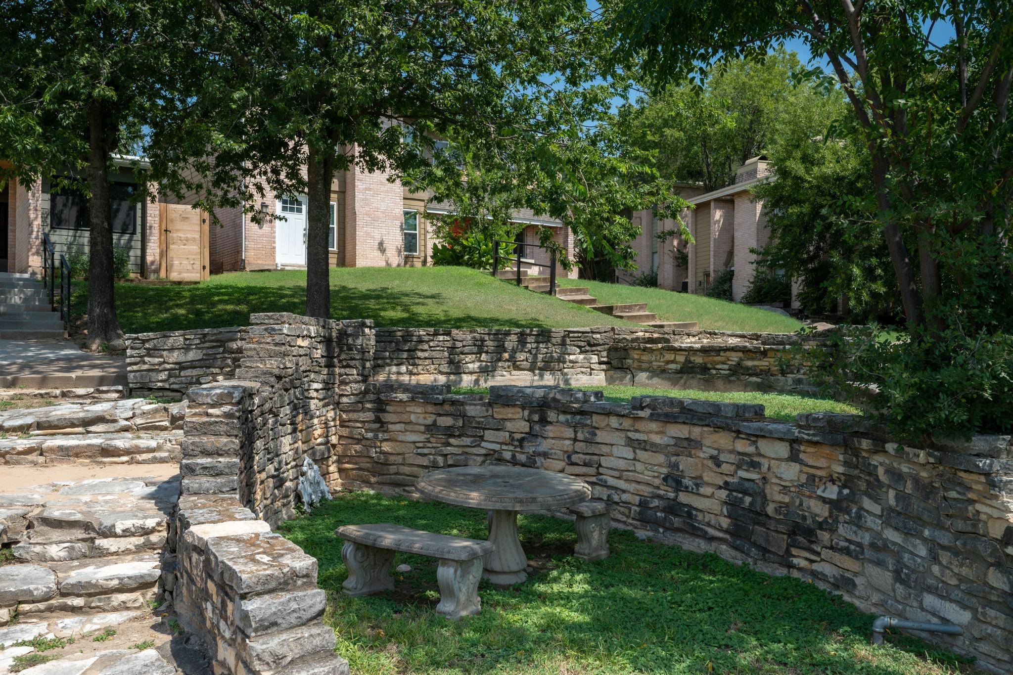 6406 Chimney Creek CIR #B, Austin, TX 78723
