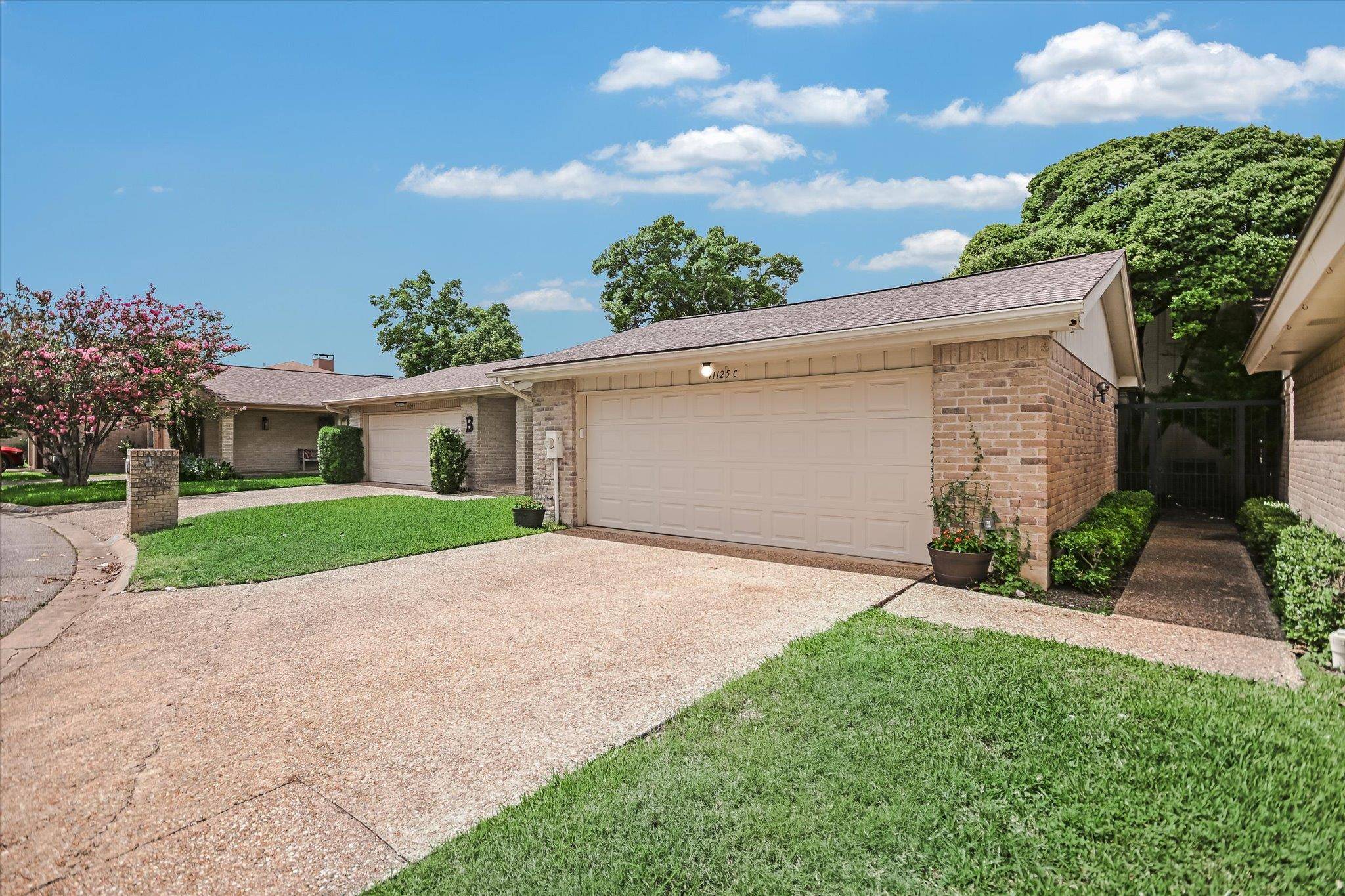 11125 Pinehurst DR #C, Austin, TX 78747