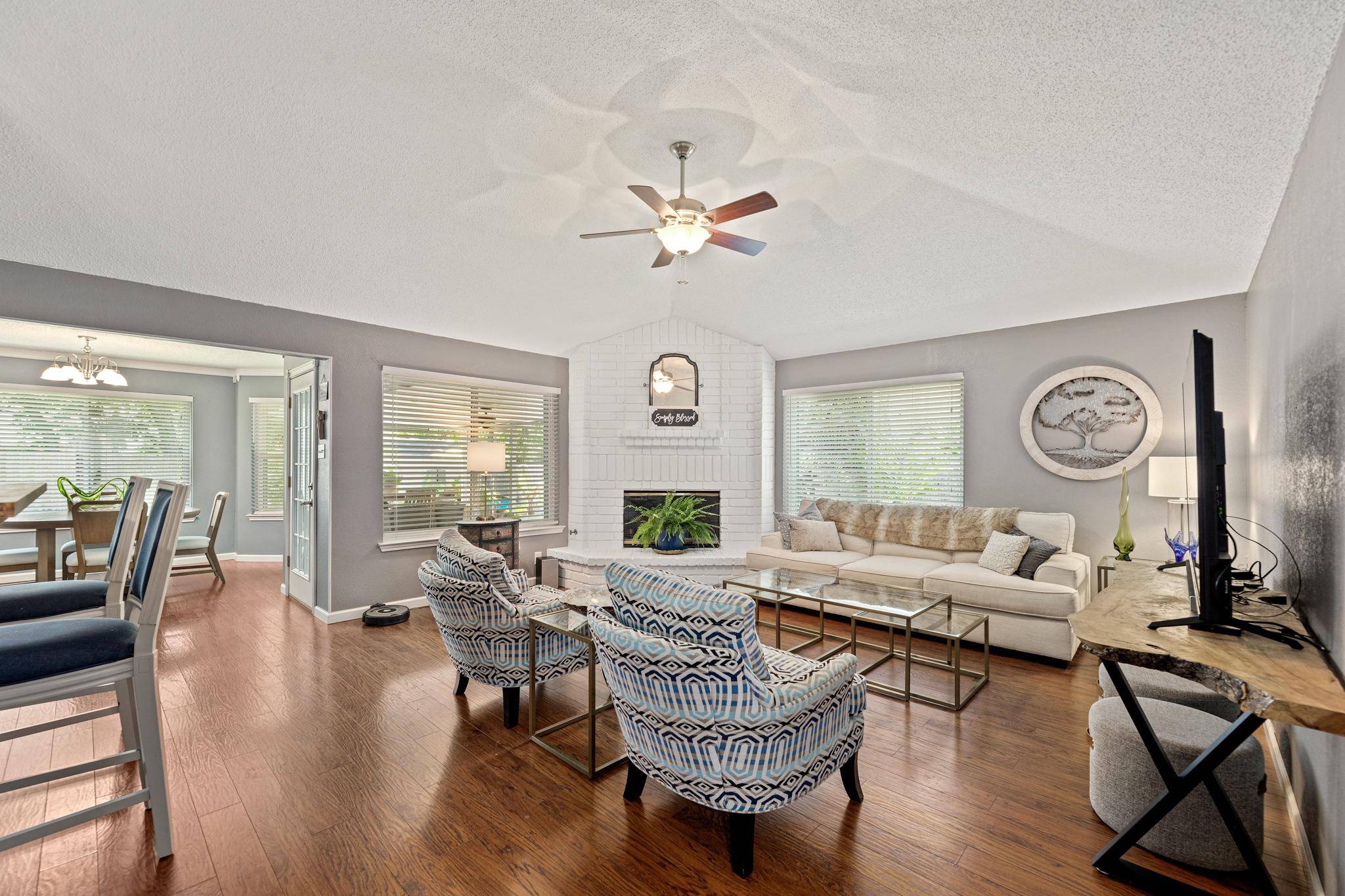 1221 Bell Rock CIR, Pflugerville, TX 78660