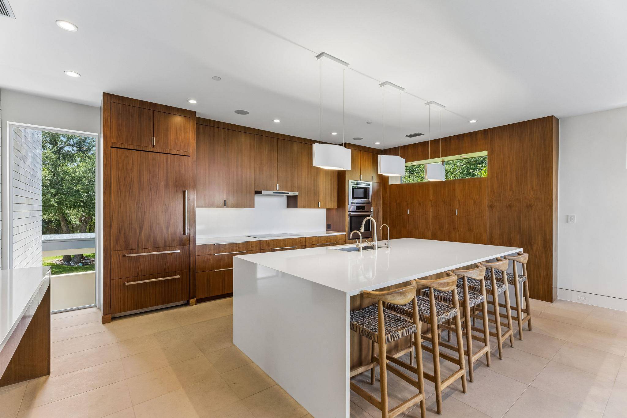 16 Sundown PKWY, Austin, TX 78746