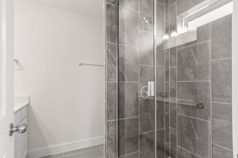 140 Whinny WAY, Georgetown, TX 78626