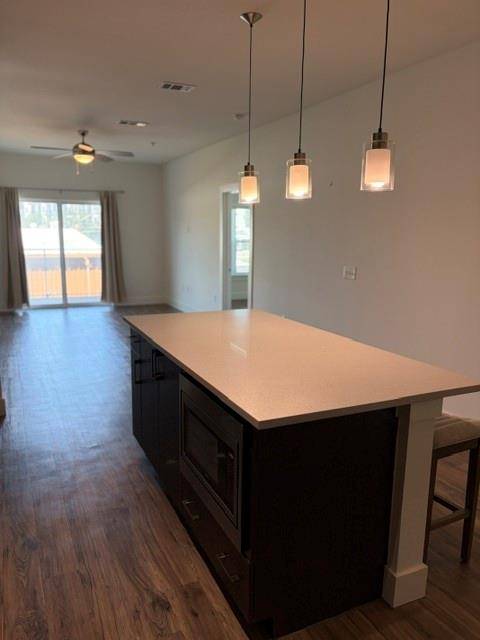 6444 Burnet RD #201, Austin, TX 78757