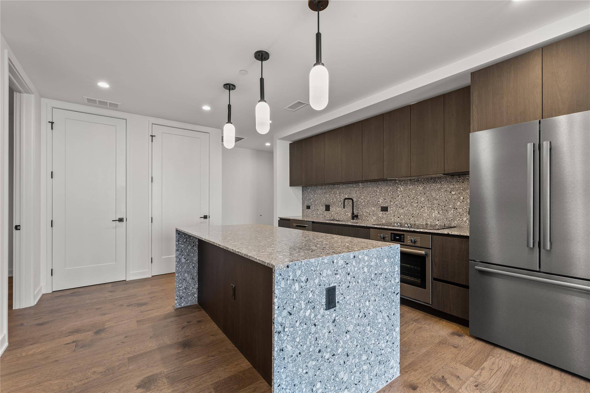 84 East Ave #1905, Austin, TX 78701
