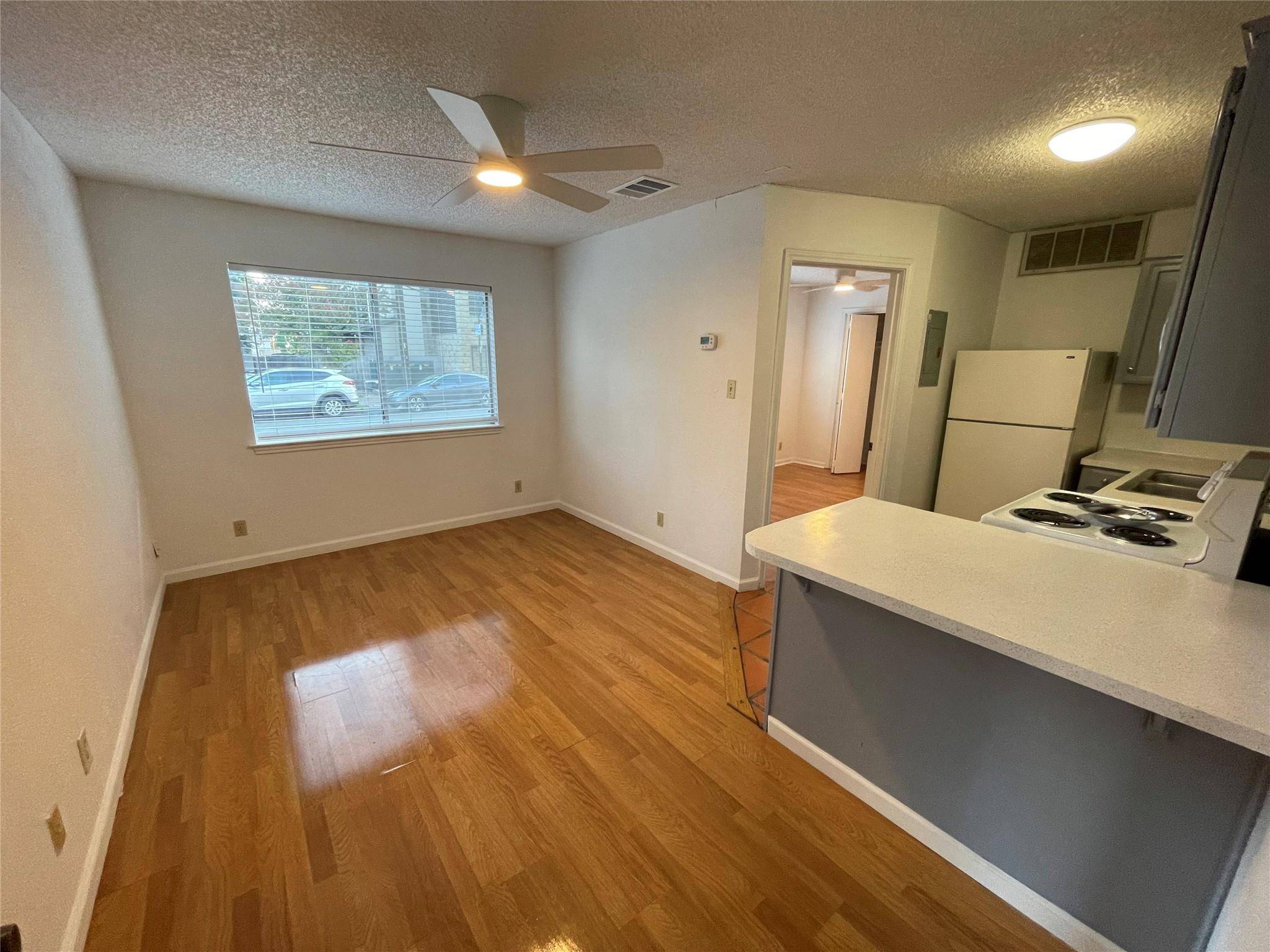2514 Pearl ST #103, Austin, TX 78705