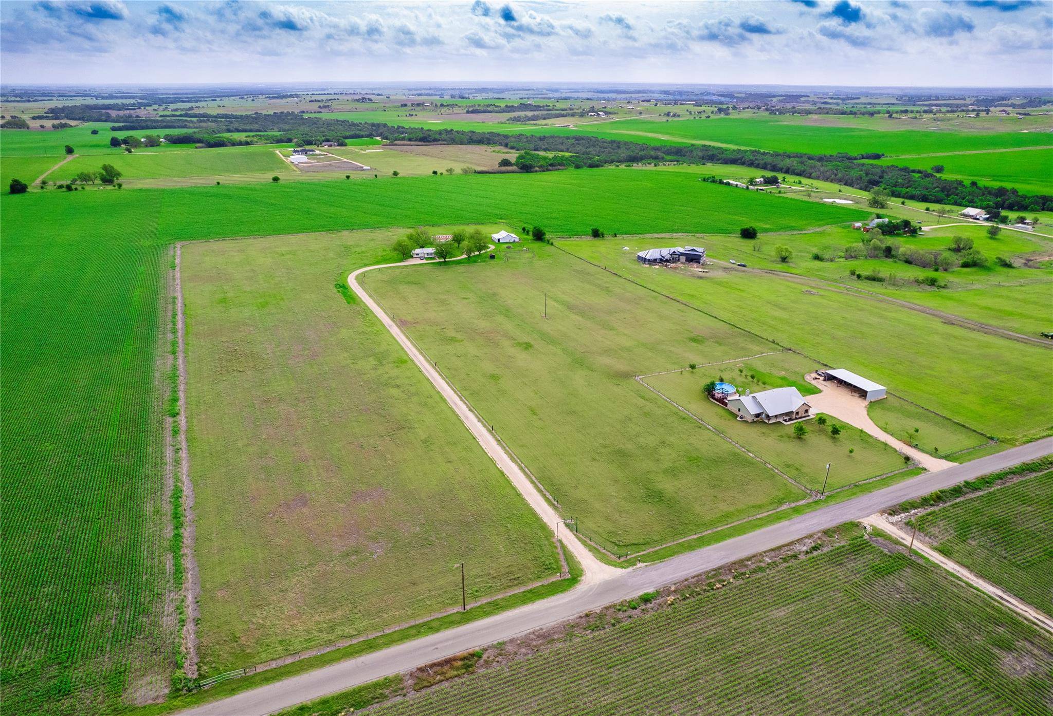851 County Road 455, Coupland, TX 78615