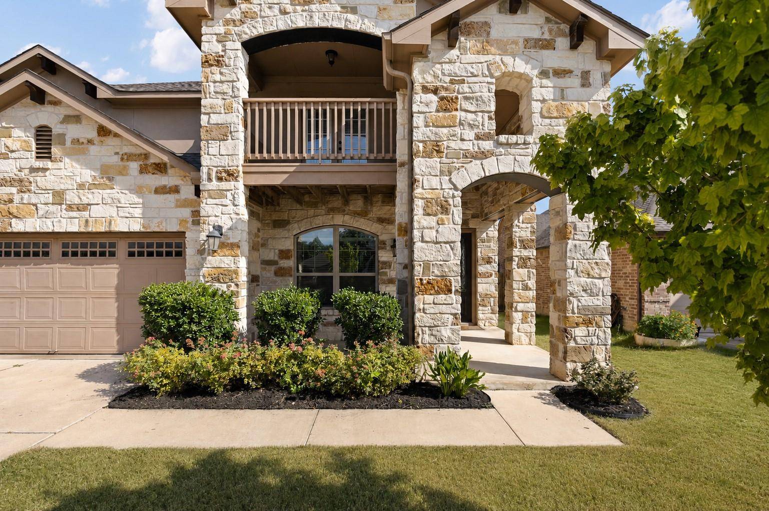 2400 Leonards PASS, Leander, TX 78641