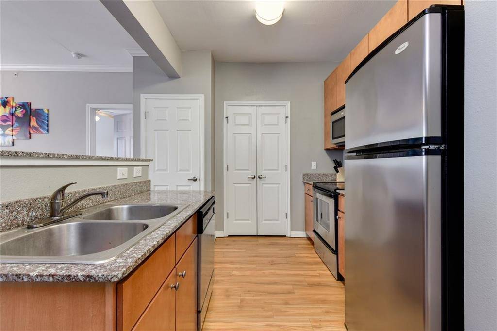 2502 Leon ST #200, Austin, TX 78705