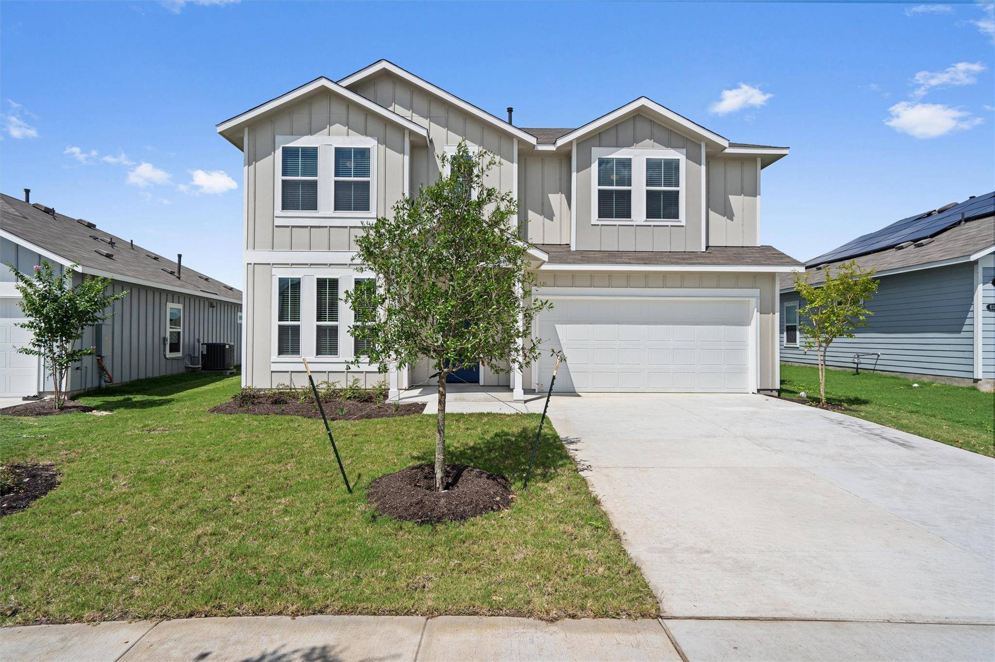 621 Running Creek DR, Kyle, TX 78640