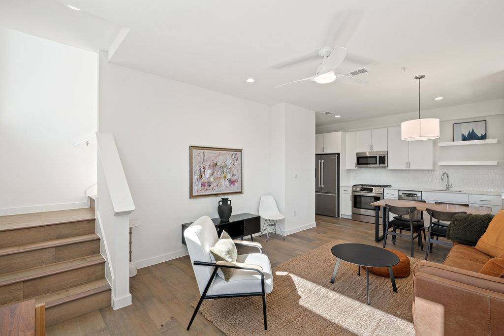 3613 Jetson WAY #112, Austin, TX 78723