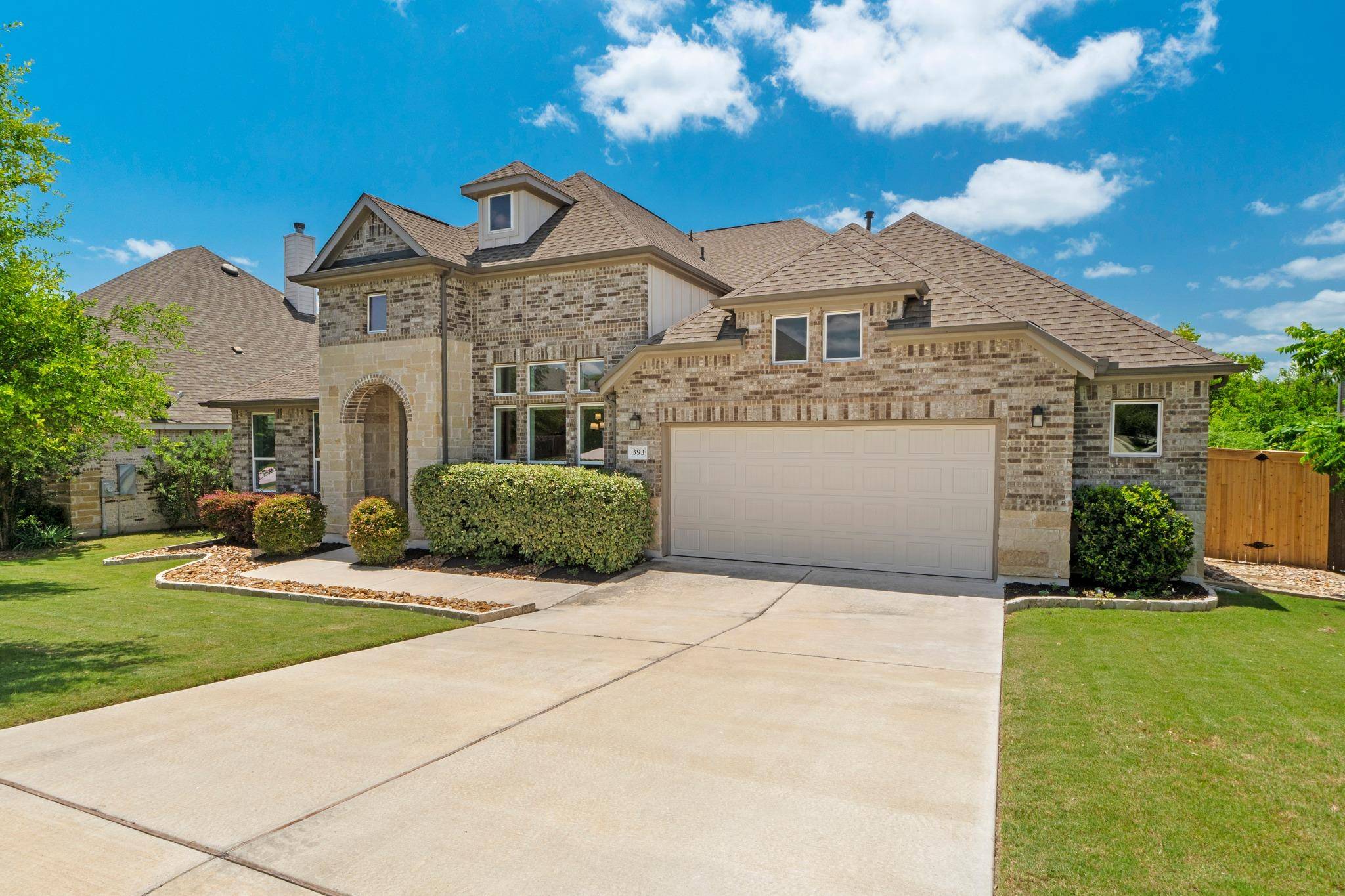 393 Stone River DR, Austin, TX 78737