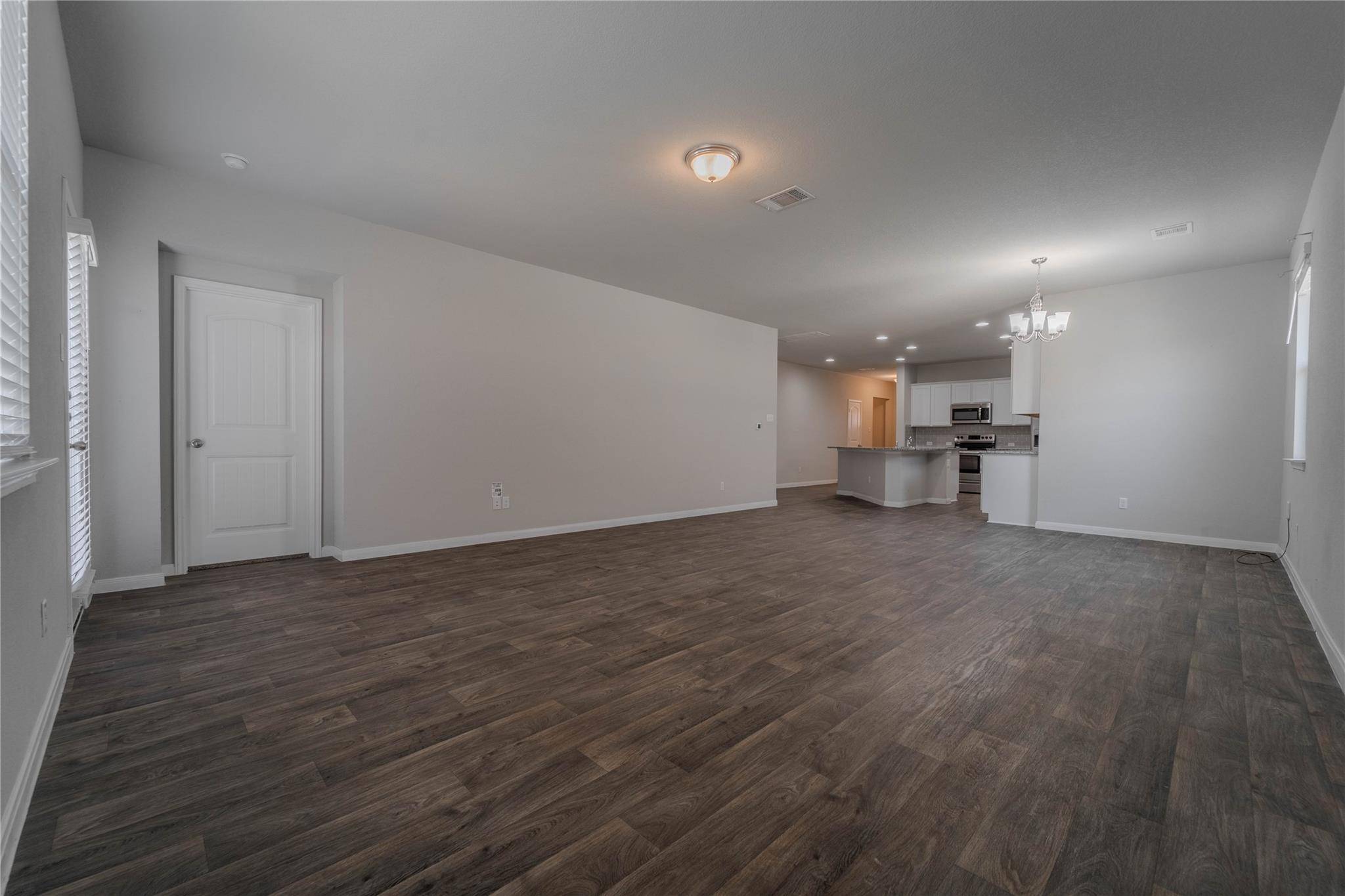 501 Naset DR, Georgetown, TX 78626