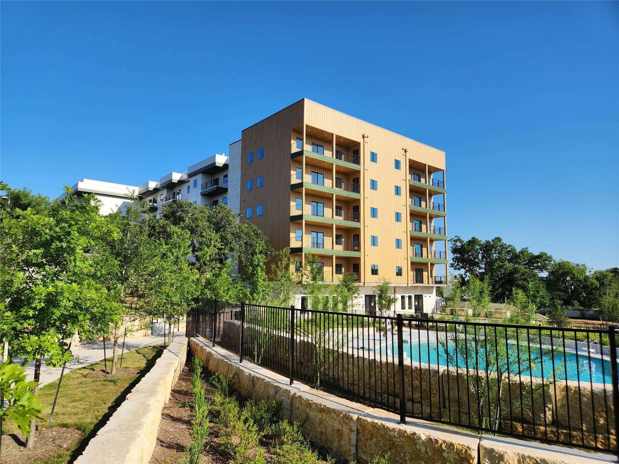 4802 S Congress Ave #208, Austin, TX 78745