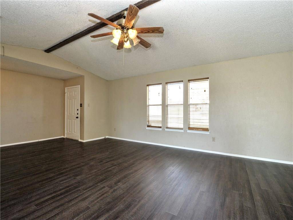 8407 Gallatin DR, Austin, TX 78736