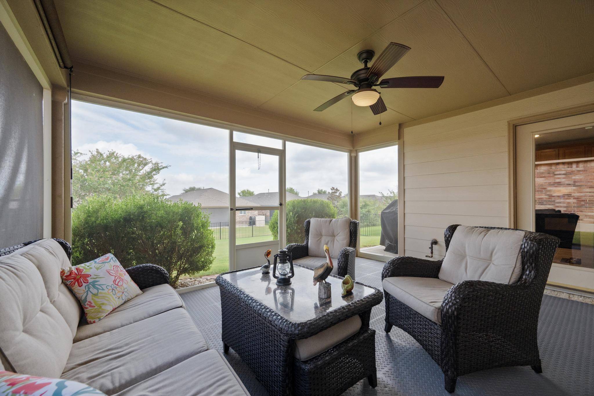 214 Hobby ST, Georgetown, TX 78633