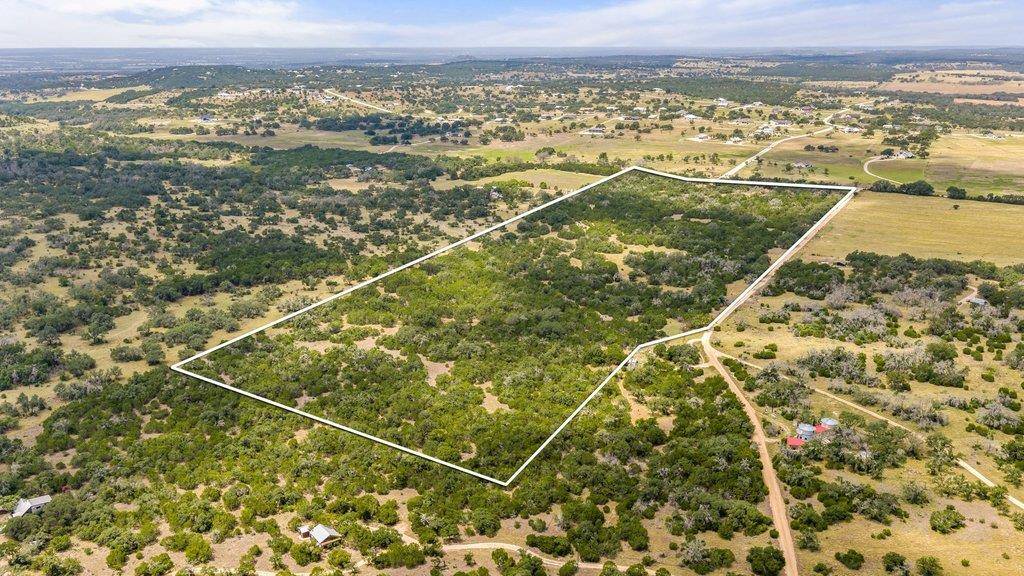 1984 N Grape Creek RD, Fredericksburg, TX 78624