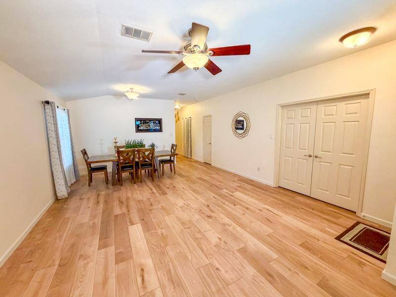 3230 Arroyo Bluff LN, Round Rock, TX 78681
