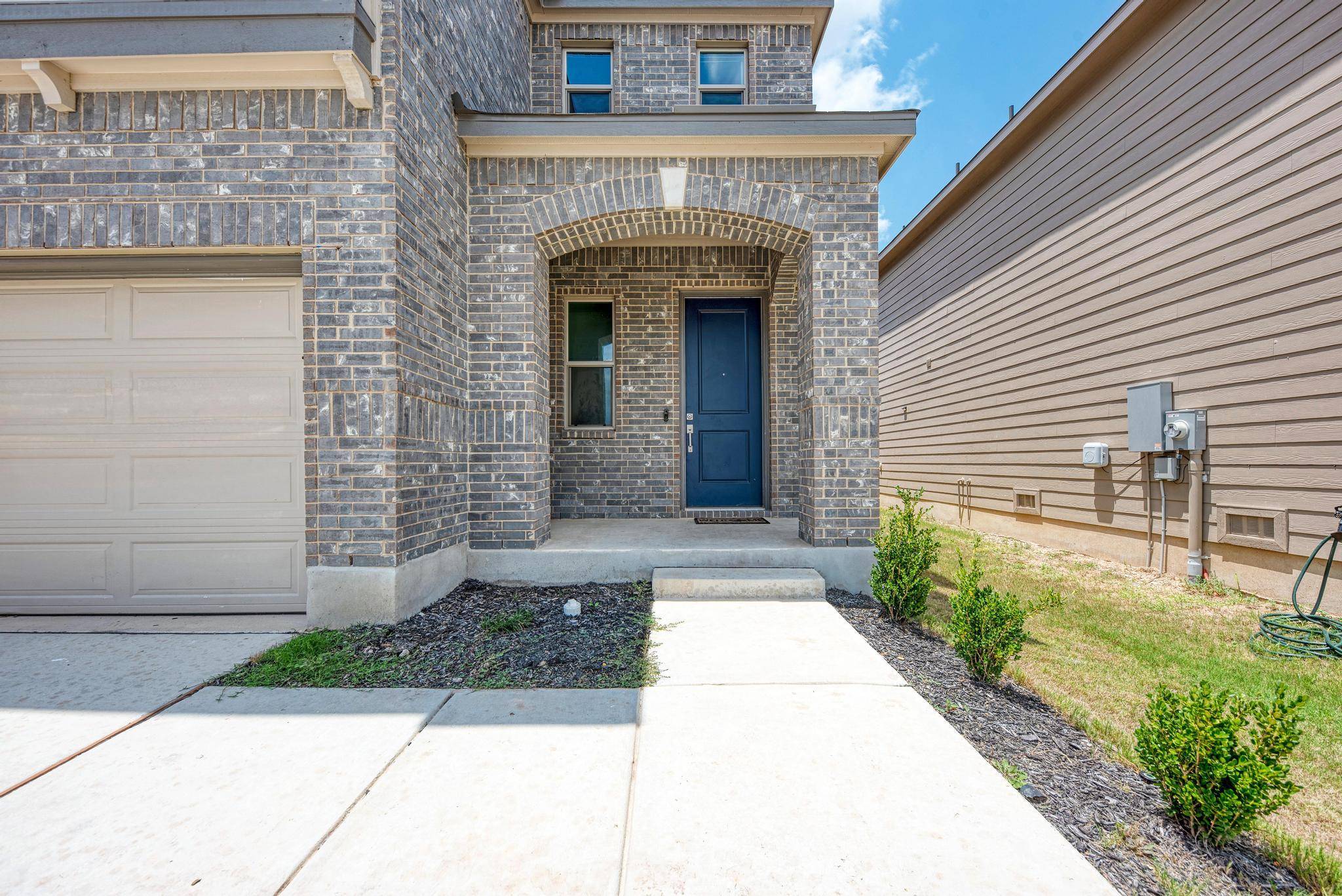 500 Dakota CRK, New Braunfels, TX 78130