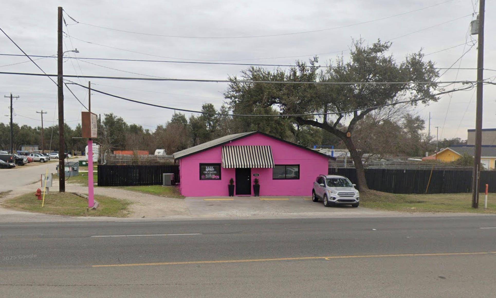 1406 N Bell BLVD, Cedar Park, TX 78613