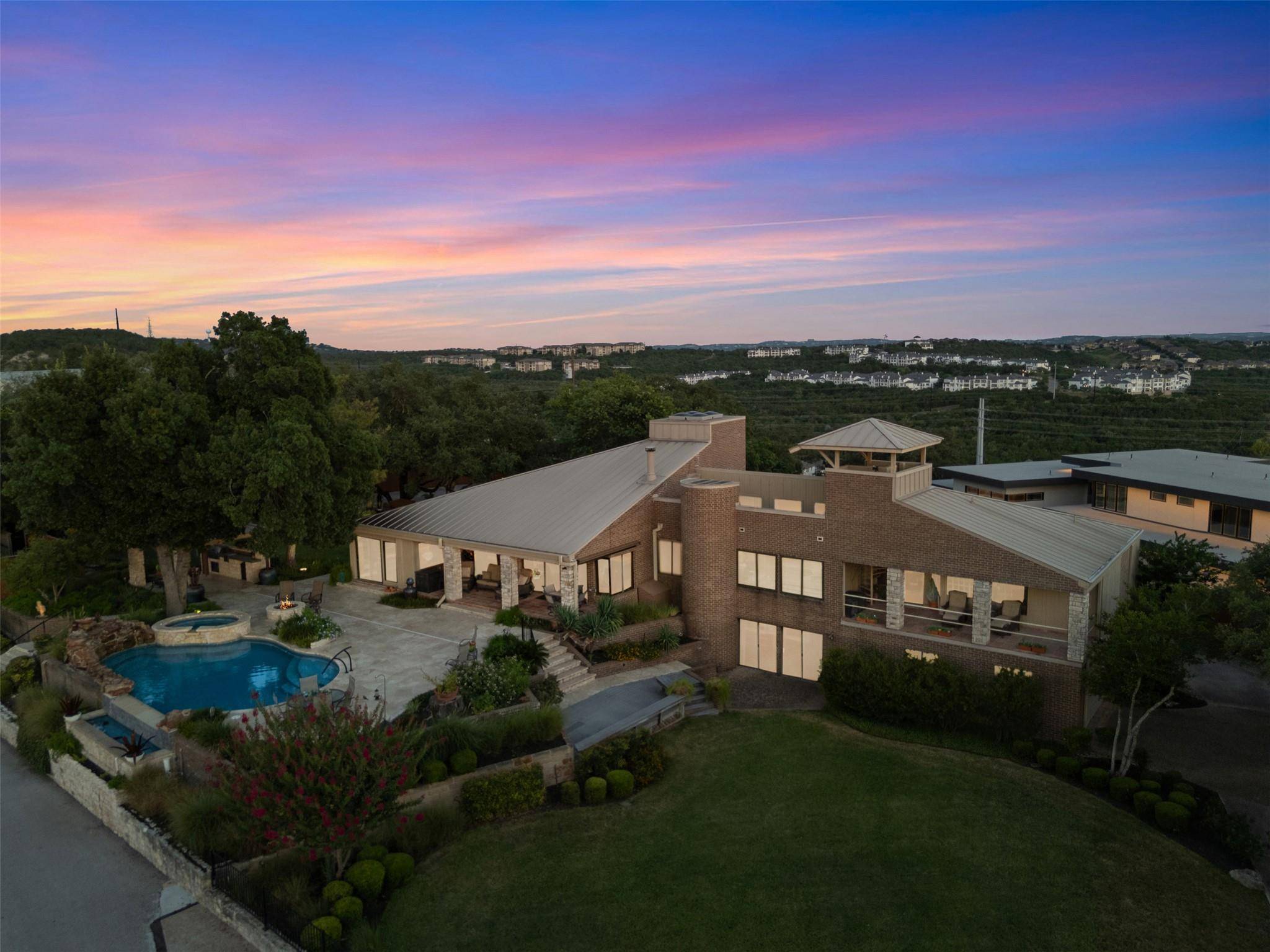 12609 Lyndon DR, Austin, TX 78732