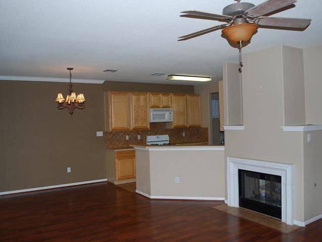 4620 W William Cannon DR #19, Austin, TX 78749