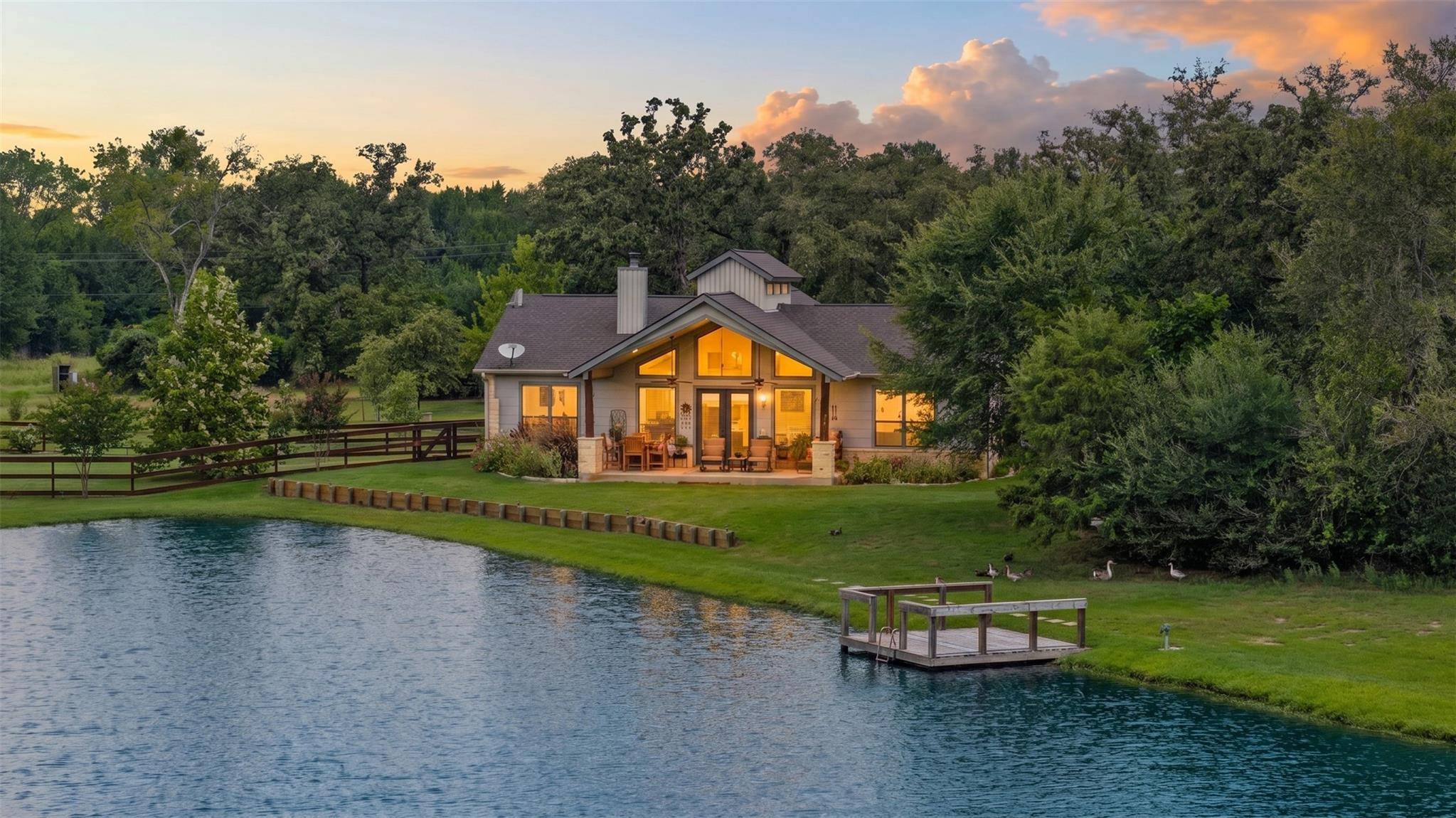 214 Private Road 7055, Milano, TX 76556