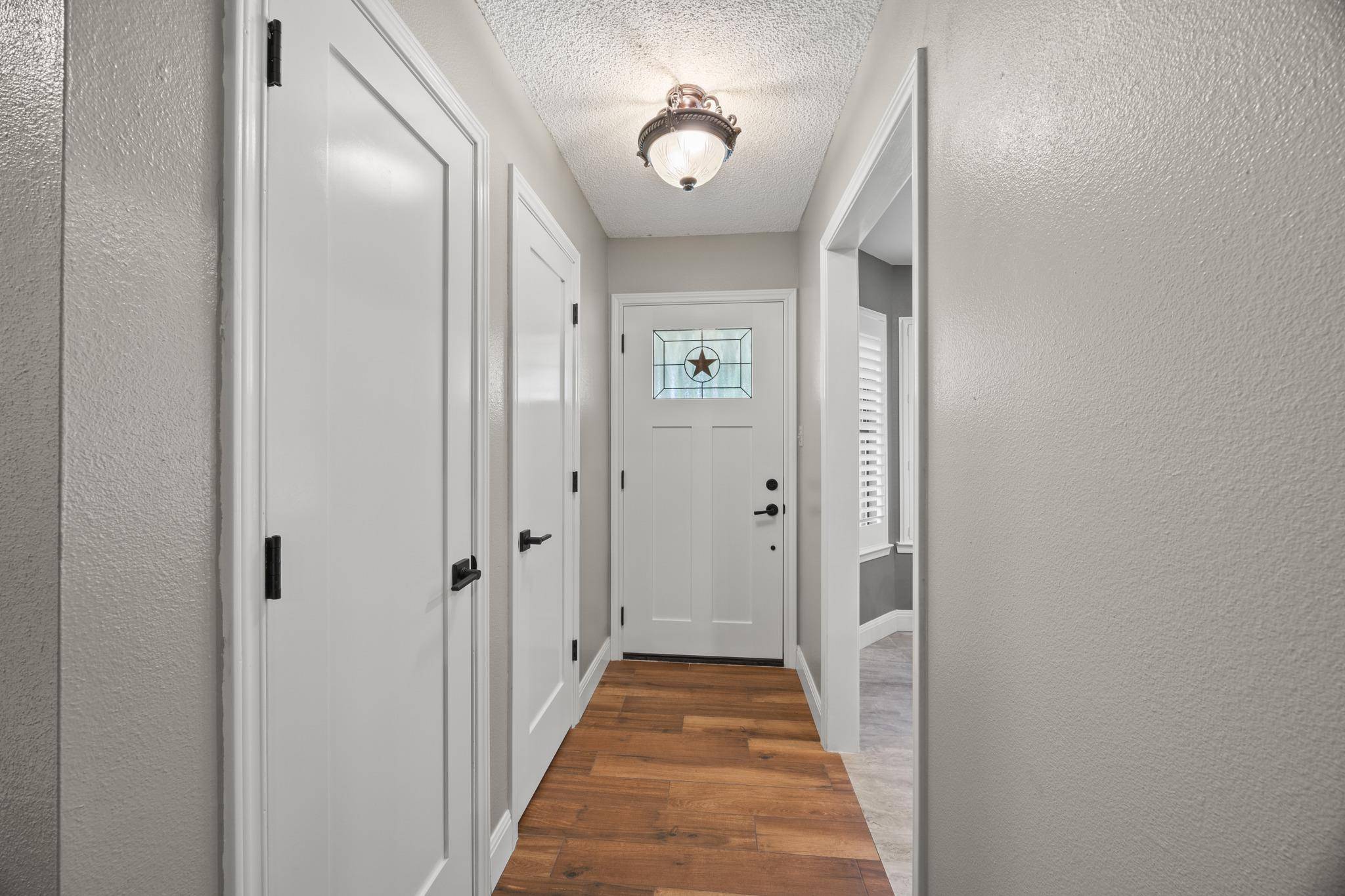 902 Dunman DR, Georgetown, TX 78628
