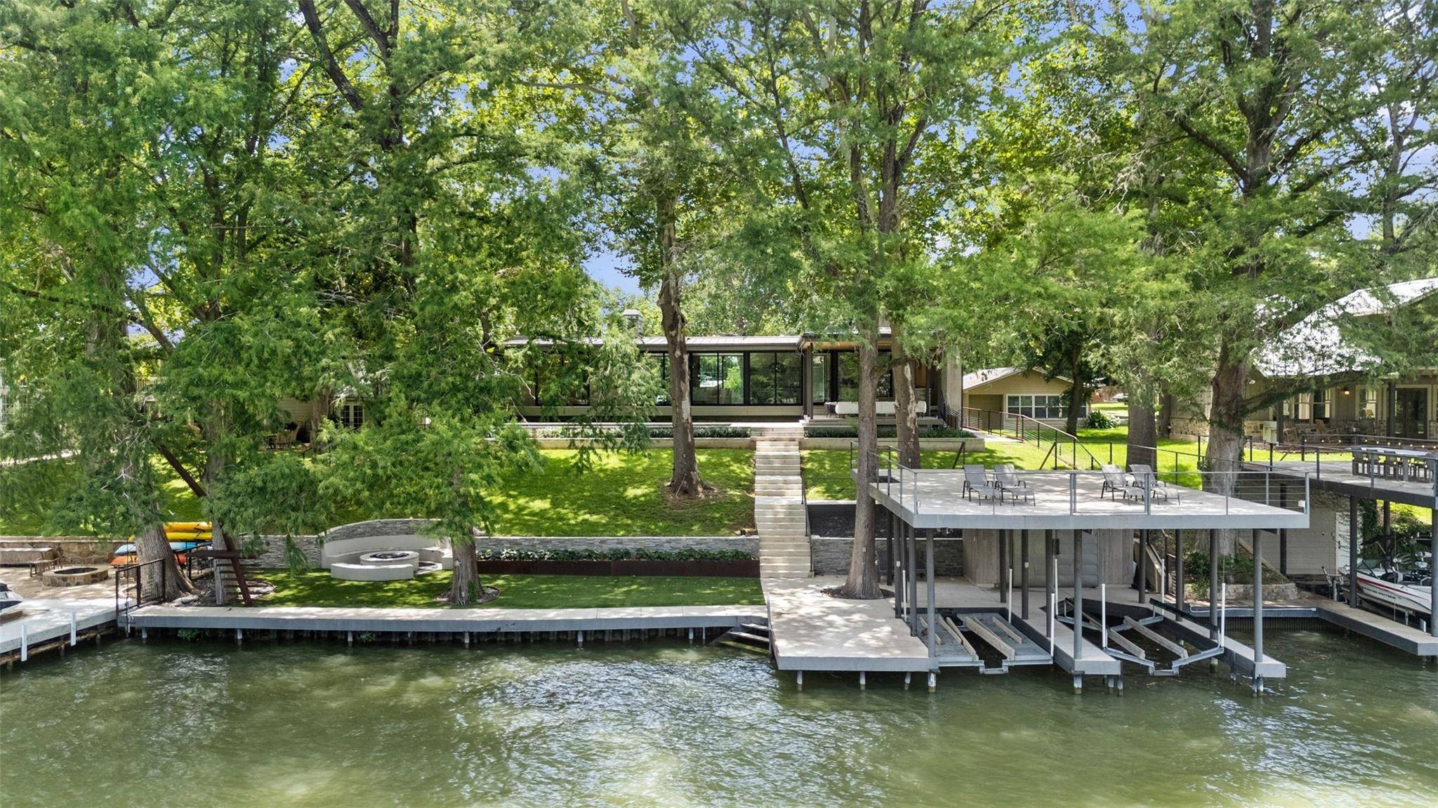2529 Terminal Loop RD, Mcqueeney, TX 78123