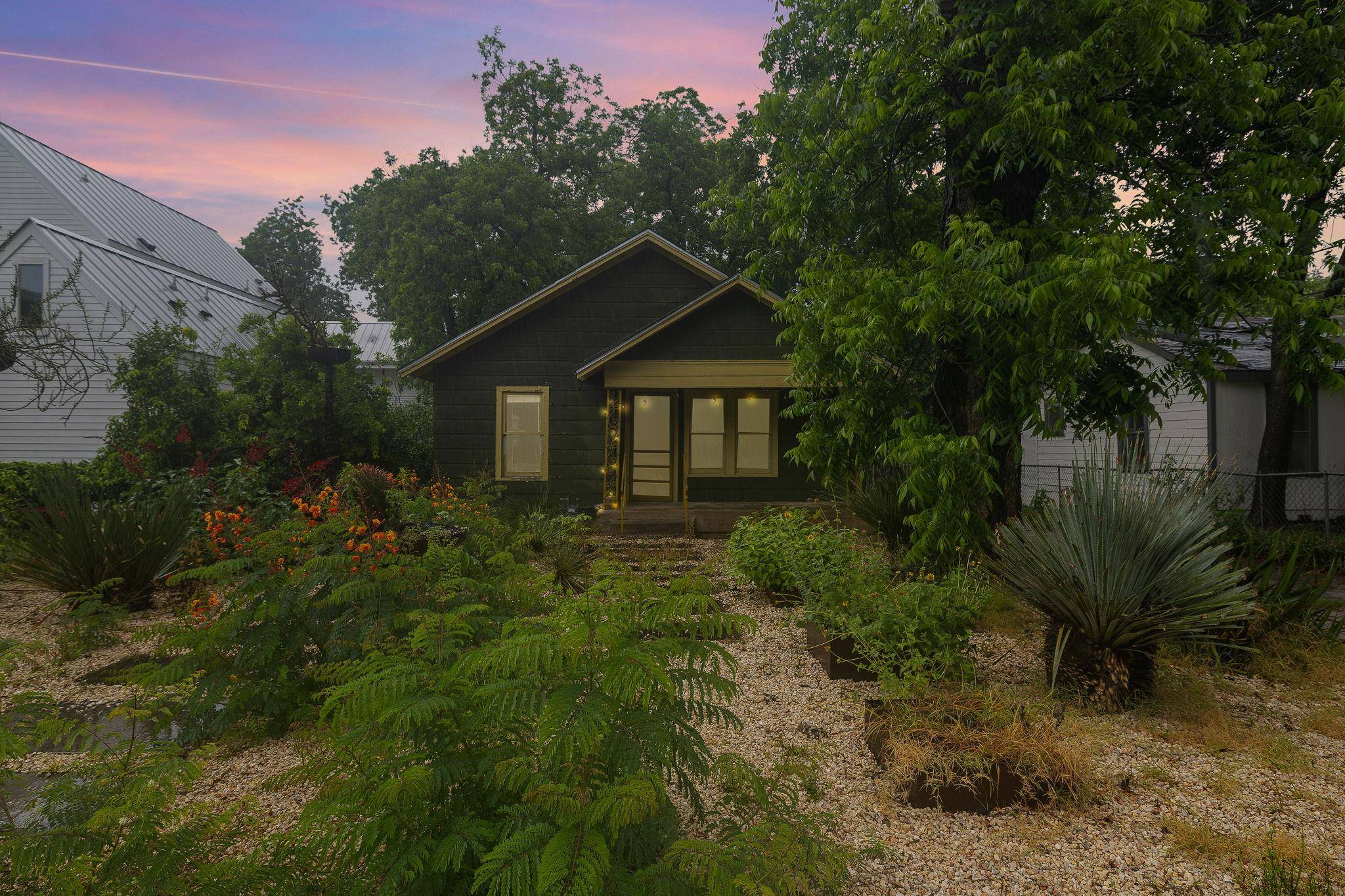 1710 Haskell ST, Austin, TX 78702