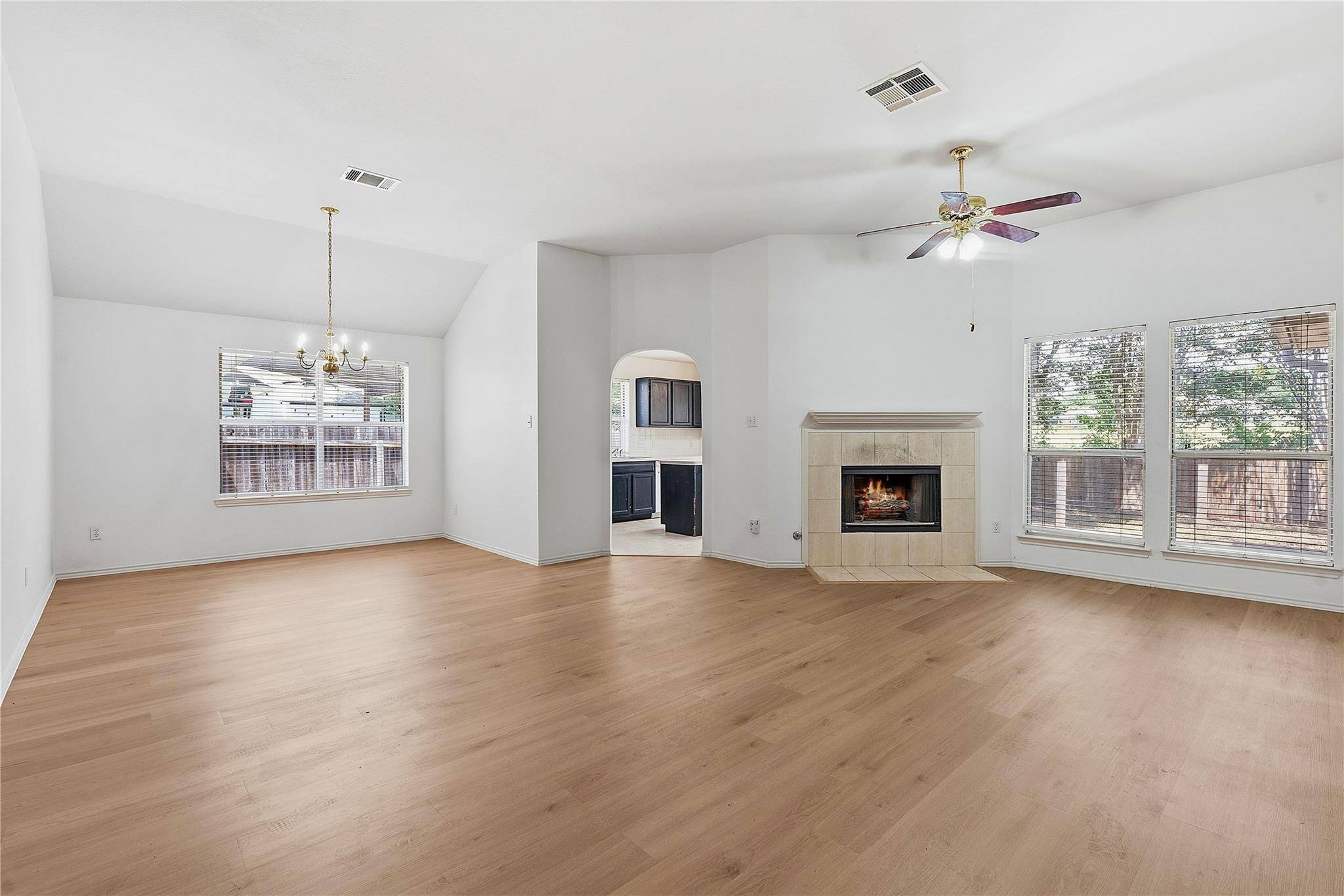 1511 Arusha ST, Round Rock, TX 78664