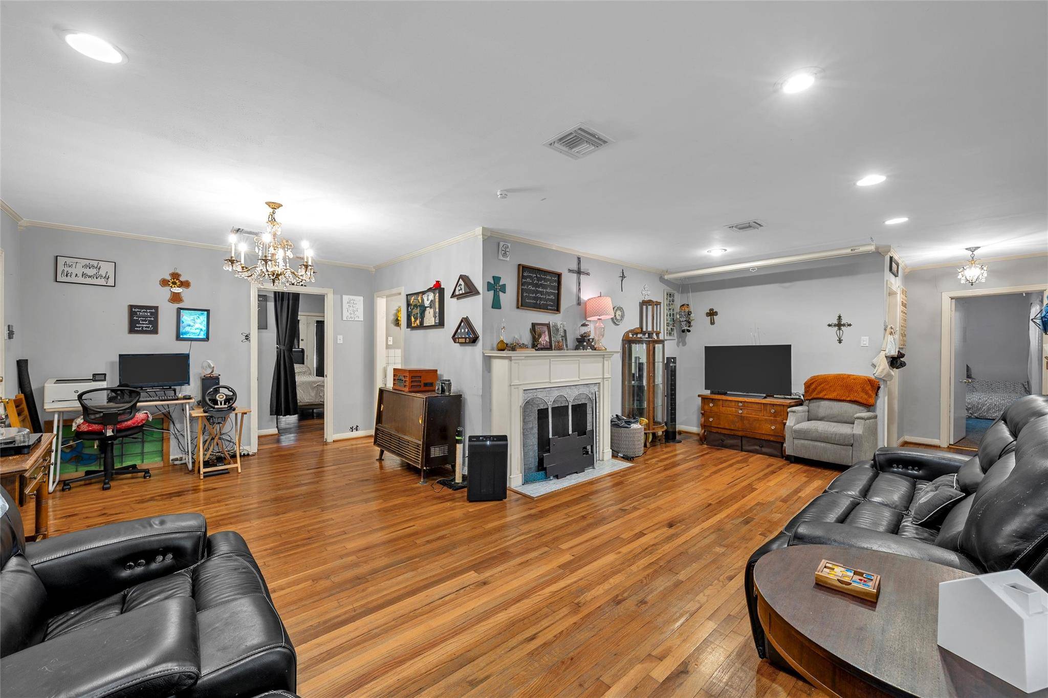 301 N 40th ST, Waco, TX 76710