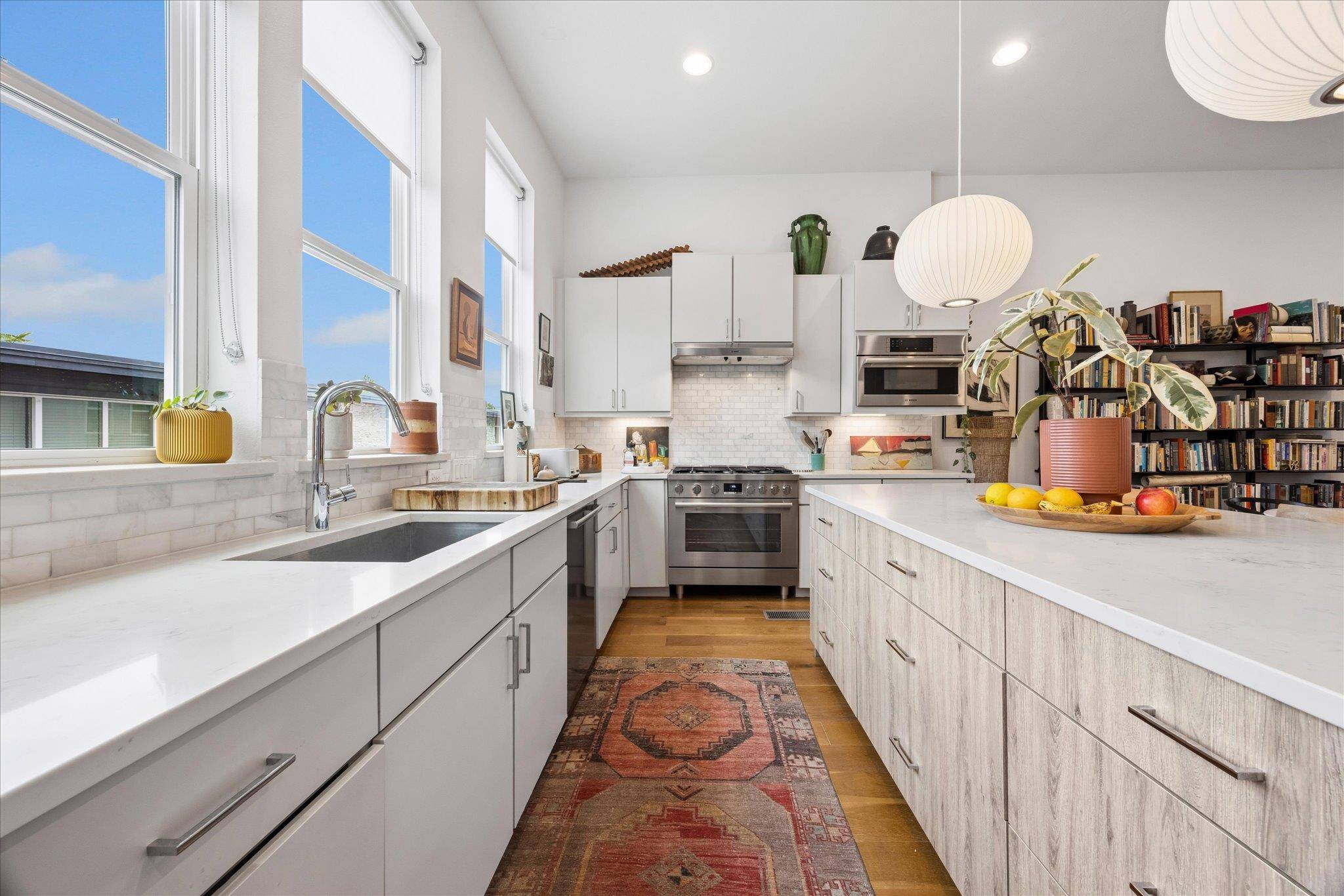 1002 Concordia Ave, Austin, TX 78705